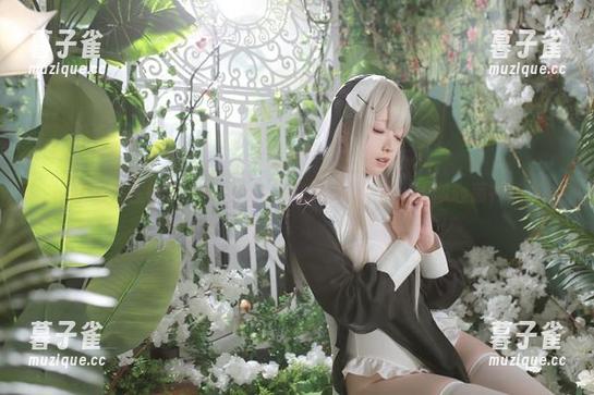Asagiriai 神社巫女在行动:Asagiriai的写真合集,让你心荡神迷!