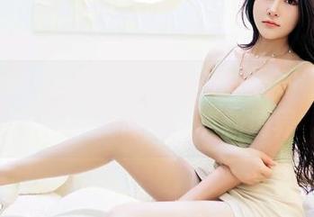Feilin嗲囡囡 – 嘿！无圣光来袭！周大萌带你欣赏肉丝写真新境界