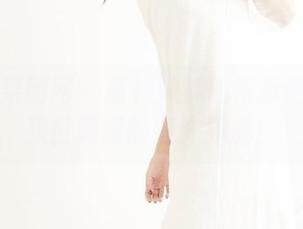 GIRLT果团网 – 萌神妹妹的写真图册：女孩世界里的些许顽皮！