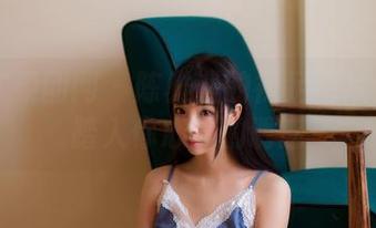 GIRLT果团网 – 陈雅漫的裸足图片：一脚踏入你心里的诱惑