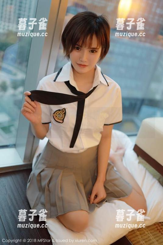 MFStar模范学院-妞妞koko MFStar模范学院 - 妞妞koko出品!美足套图分享,看看谁更能吸引你!