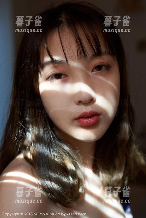 MiiTao蜜桃社-米琪MIKI MiiTao蜜桃社 - 纯白背后的米琪MIKI:图片作品让我怀疑人生的选择