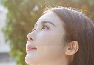 MiiTao蜜桃社 – 谢芷馨Sindy的毛衣，光是看原图就让我思绪万千，画面太美而不敢直视。