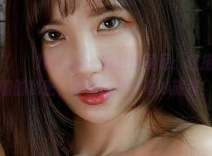 Seoyool(서율)Ready-微型比基尼：轻描淡写中藏着的秘密，写真图集的奇妙旅程！