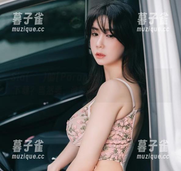 Sia(시아)的[Paranhosu]真人娃娃图集：下载？当然要，谁能拒绝这么炫酷的东西！