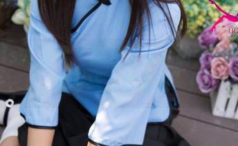 UGirls尤果网 – 翻开才可儿的女王写真集，瞬间成“女王迷”！
