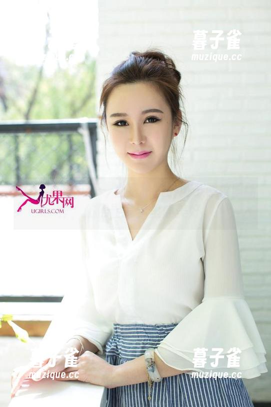 UGirls尤果网-游子熙 UGirls尤果网 - 套图独家!游子熙校园新作,仿佛置身梦里般美好。
