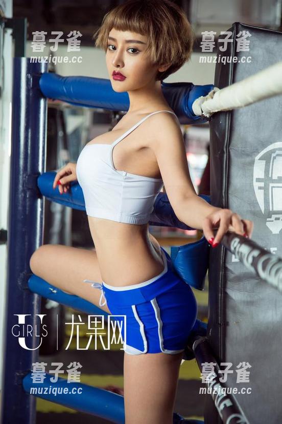 UGirls尤果网-黛熙儿 UGirls尤果网 - 最新力作!黛熙儿泳池,谁还有心思喝水啊?