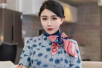 XINGYAN星颜社 – 李丽莎白裙的梦幻旅程：不拼颜值拼壁纸吧