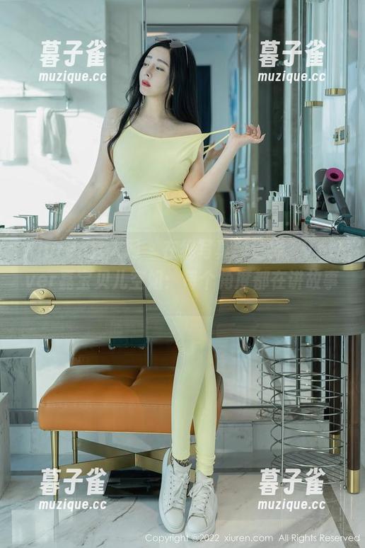 Xiuren秀人网-Vetiver嘉宝贝儿 Xiuren秀人网 - 在线写真新选择,Vetiver嘉宝贝儿空姐:每个角度都在讲故事。