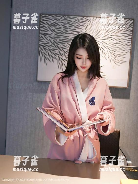 Xiuren秀人网-z杯悠悠 Xiuren秀人网 - 在线发光发热,z杯悠悠女王让高清瞬间停留在你的心里!
