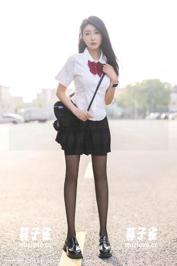 Xiuren秀人网-大橘BBKira Xiuren秀人网 - 大橘BBKira的“小妹妹”写真合集:甜蜜又俏皮!