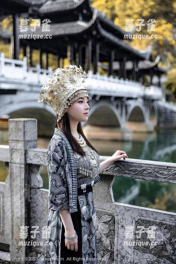 Xiuren秀人网-沐沐baby Xiuren秀人网 - 走,跟沐沐baby一起穿搭,套装写真,带你看每一张图片都像艺术展!