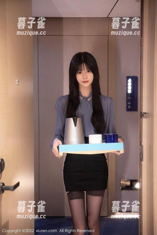Xiuren秀人网-黄婧GIGI Xiuren秀人网 - 黄婧GIGI婚纱私拍:我终于明白了,原来婚纱也可以是风筝的好材料!