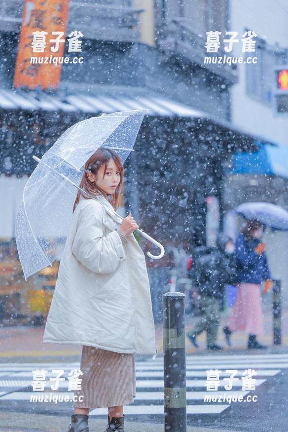 下载いくみ(育美)的Fantia-2022年合集，带你开个不走寻常路的美丽派对！
