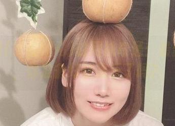 けん研(けんけん)的网袜奇遇：最新套图，你准备好被逗乐了吗？