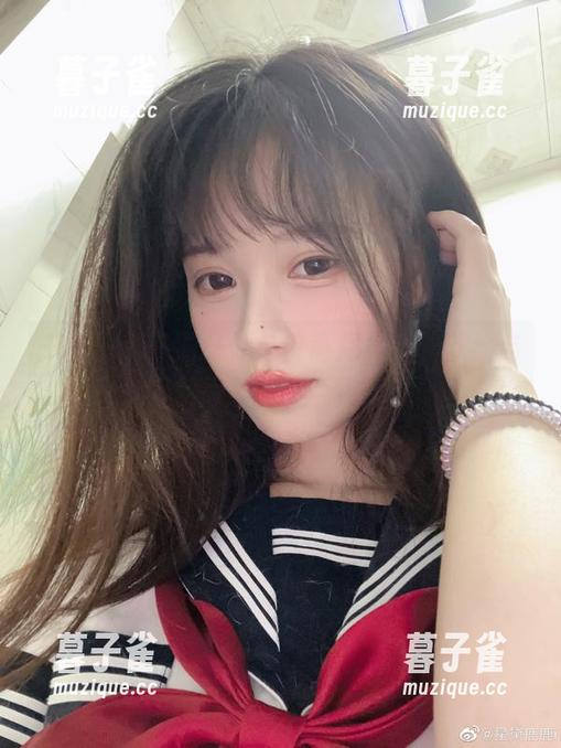 千反田鹿子 千反田鹿子的身体链:高清写真,欢愉与禁忌的完美平衡。