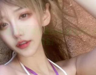 在图库里找灵感！啾小妍Deer的礼服让人想立马约会！