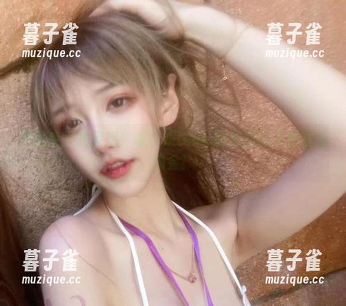 啾小妍Deer 在图库里找灵感!啾小妍Deer的礼服让人想立马约会!