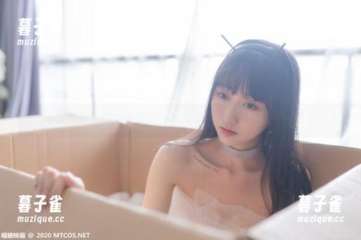 喵糖映画 喵糖映画:棕色女仆装高清分享,谁能抵挡这种诱惑?