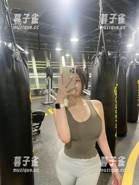 奶宝妹纸 微密圈 - 看!奶宝妹纸用写真证明了什么是行动派!分享一下!