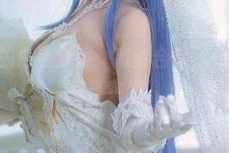宫本桜的白色梦境：高清合集，虚幻中透着真实感。