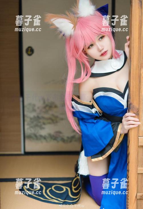 小仓千代w 小仓千代w发布全新写真:6月舰长制服,加点盐吗?