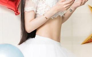 尤果网 – 壁纸上的Maggie秘书：原图区分了平凡与非凡，我要壁纸版