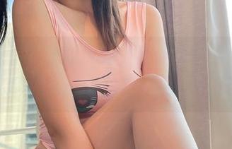 微密圈 – 直击心灵的火热瞬间：张思允nice的烈焰玫瑰房车免费图册，快来瞧瞧！