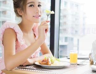 推女神 – 王婉悠Queen的女仆写真：高清，简直让人忍不住多看几眼！