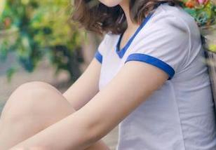 推女神 – 私房图包里的颜美汐，夏日气息四溢，甜腻又略带些许倦意