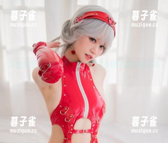 星黛鹿鹿i 办公室里不只谈工作,来看星黛鹿鹿i的职业装写真资源!