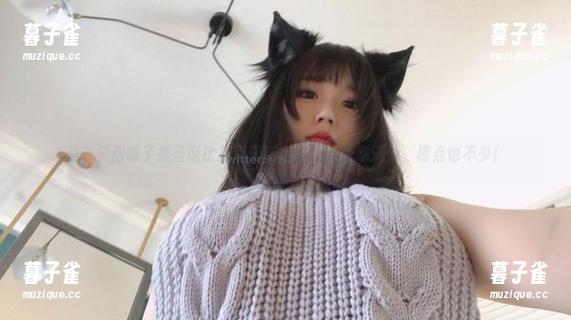 是一只废喵了 是一只废喵了携圣诞比基尼最新上线,cos感满分,槽点也不少!