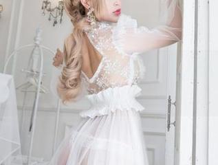 私拍随笔：夜莺x2b的杏子夫人版美图大揭秘！