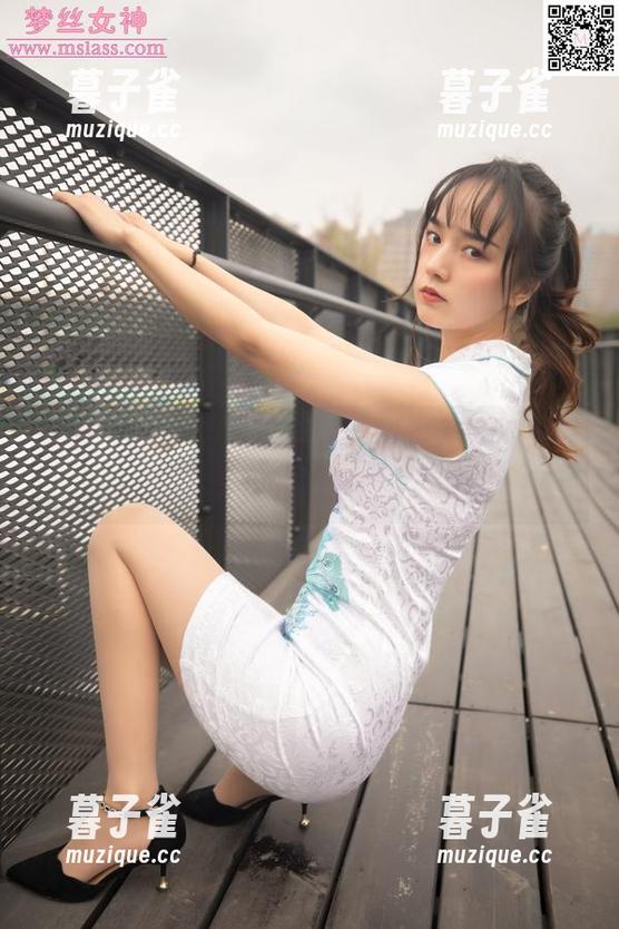 梦丝女神-灵唯 梦丝女神 - 让灵唯和服带你走入奇幻,美图下载随你挑!