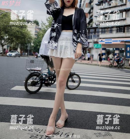 梦丝女神-苏柔 梦丝女神 - 苏柔办公室写真:精选中的另类风格