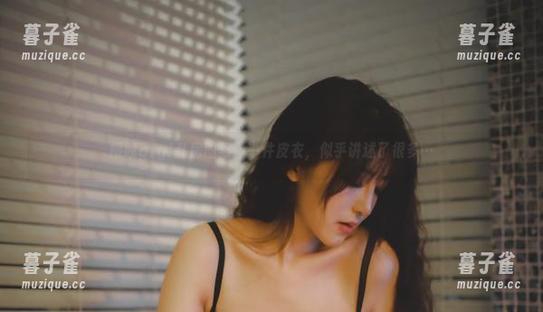 樱晚gigi 樱晚gigi私房图集:一件皮衣,似乎讲述了很多…