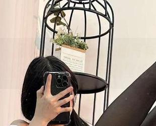 微密圈 – 汤圆可甜了在泳池的写真：水中倒影，是不是有点小暧昧？壁纸全送！