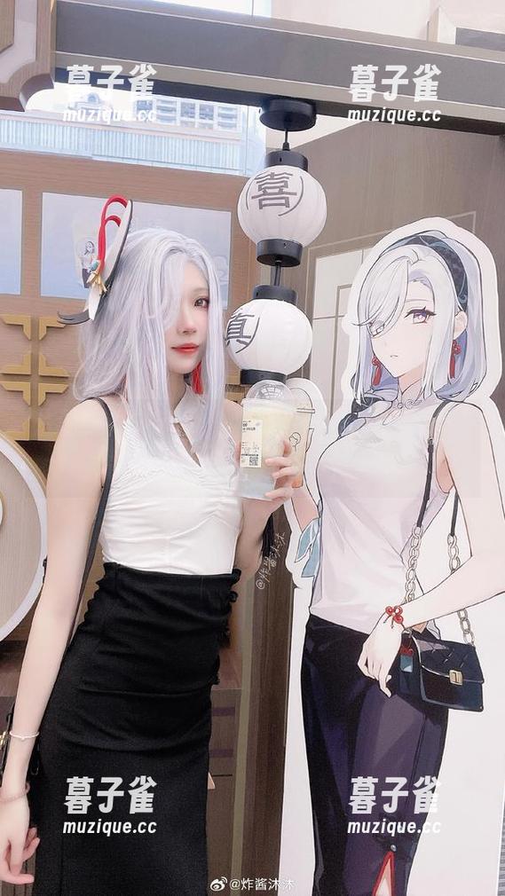 炸酱沐沐 炸酱沐沐从贝尔法斯特寄来私拍作品,绝对会让你对生活有新的看法!