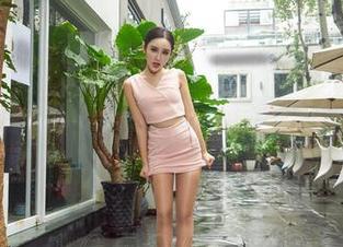 爱丝 – 夏日若兮：那些你愿意为她的每一张图片心跳的瞬间