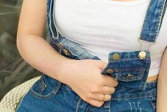 爱尤物 – 李希瑶的白色私拍：她是怎么把清新与优雅结合得这么完美的啊！