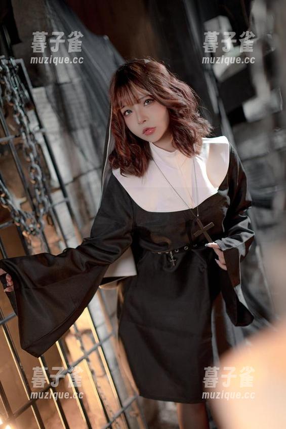 玉汇yuuhui 噢买噶!玉汇yuuhui的油光写真,真是灵魂与身体的豪华套餐!