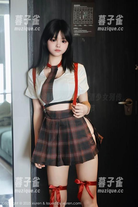 秀人网-小海臀Rena 秀人网 - 小海臀Rena的高清少女列传,原图讲述每个细节