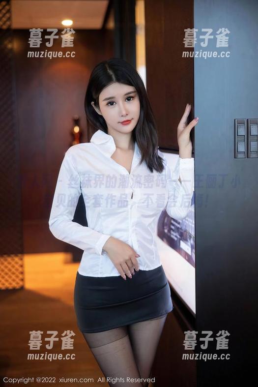 秀人网-王俪丁小宝贝 秀人网 - 丝袜界的潮流密码——王俪丁小宝贝的全套作品,不看会后悔!