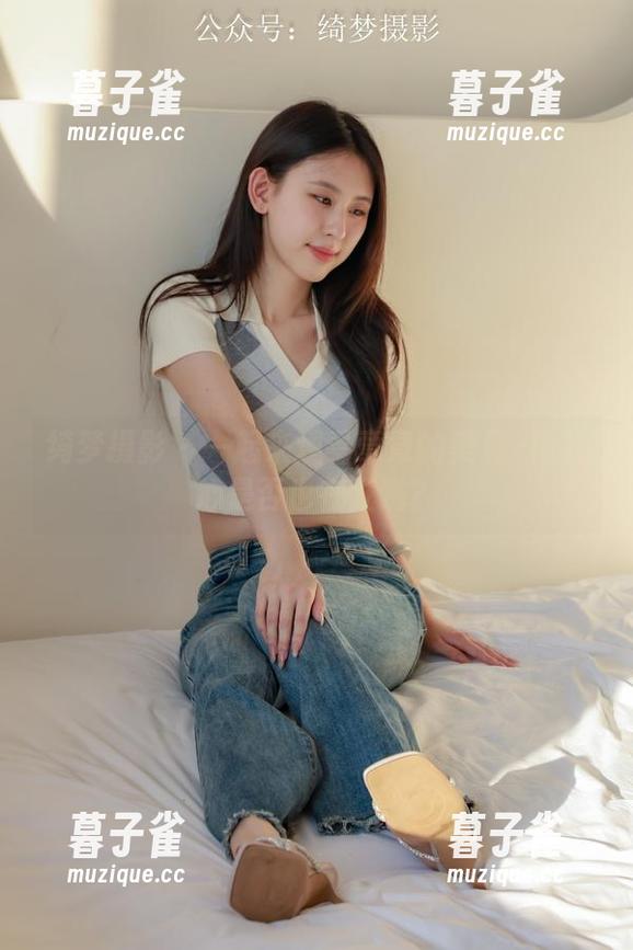 绮梦摄影-章章 绮梦摄影 - 一起来观看章章的美足–你的心是否也在狂跳?