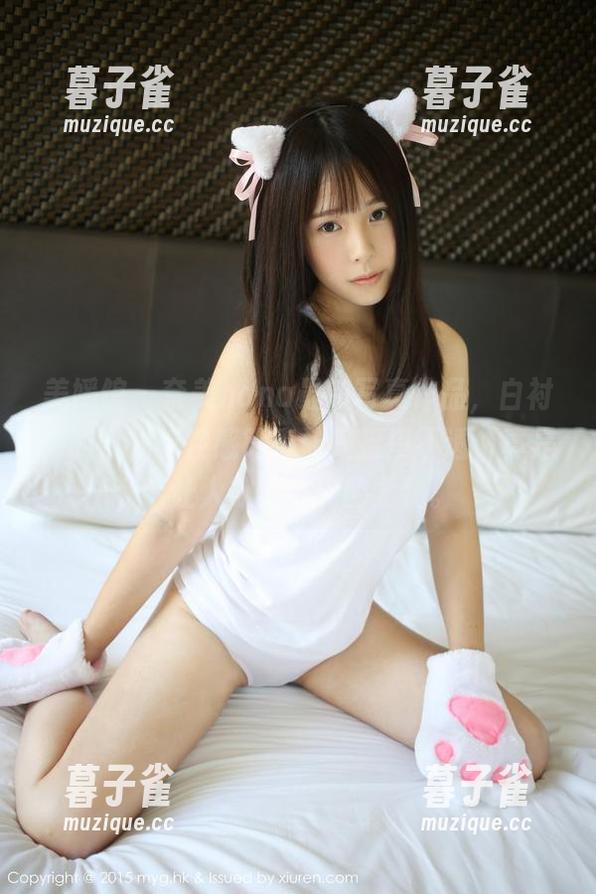 美媛馆-奈美nana 美媛馆 - 奈美nana最新写真作品,白衬衫的优雅与性感简直让人捉摸不透,真是个让人欲罢不能的尤物。