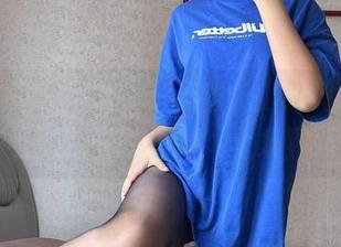 微密圈 – 美邵女Baby的长腿系列：我到底是在看腿还是在看她？全集下载急需！