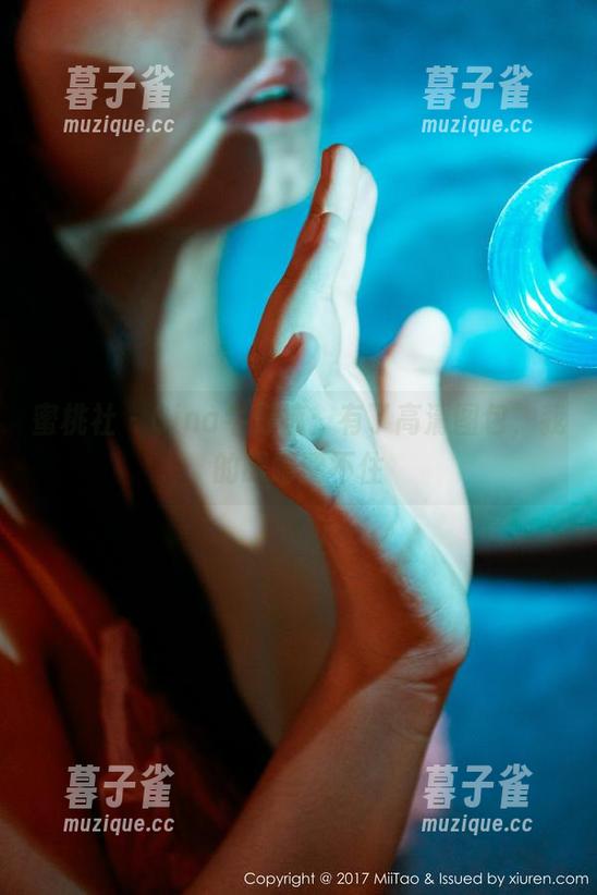 蜜桃社-Gina 蜜桃社 - Gina牛仔裤:有了高清图包,我的眼睛遭不住