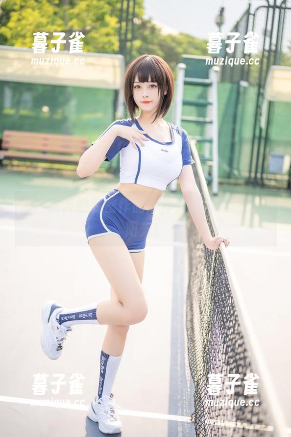 蜜汁猫裘 蜜汁猫裘的私密作品,修女风格竟也这么阳光!
