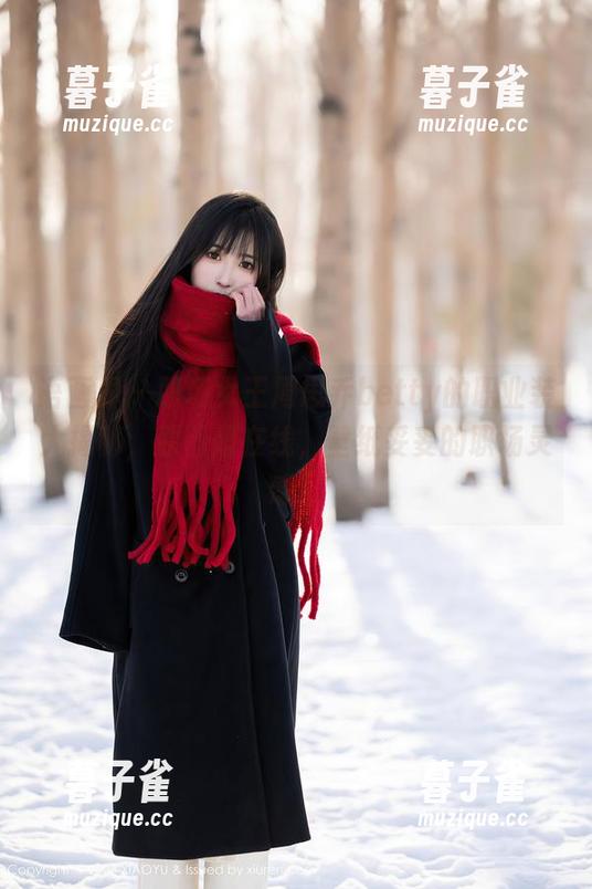 语画界-周思乔betty 语画界 - 职场女王周思乔betty的职业装大揭秘,原图超在线,壁纸妥妥的职场灵感!